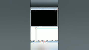Program to Print a Full Pyramid Using *