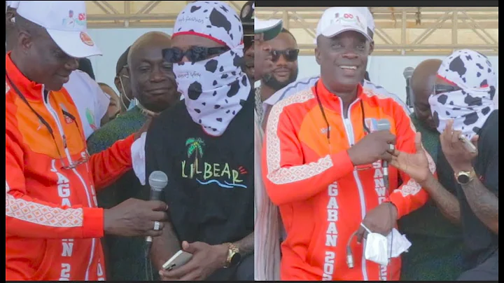 See the Moment Small Doctor Return Mic Given To Him By K1 De Ultimate At Mc Oluomo Rally For Tinubu