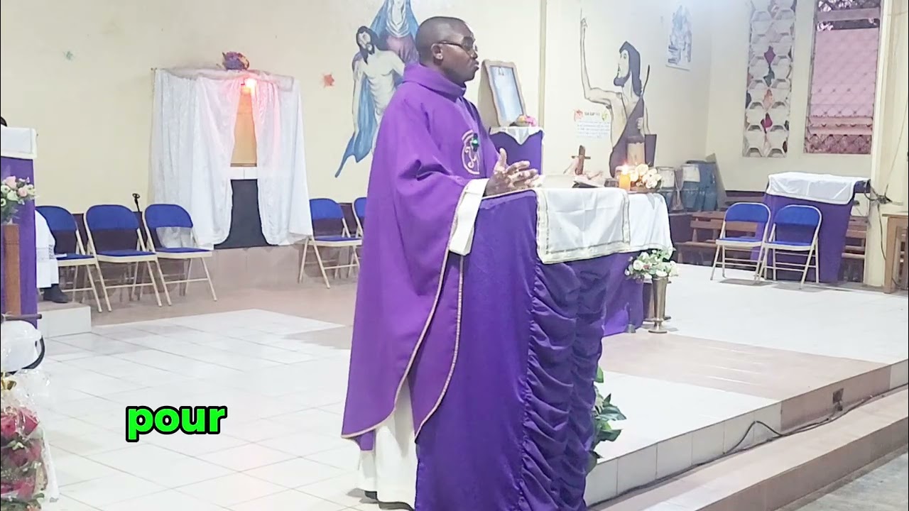 FAIRE SEMBLANT DANS LA MAISON DE DIEU ET MÊME DEVANT DIEU, C'EST VRAIMENT REGRETTABLE. 