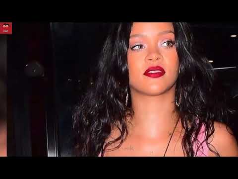 Sexy Photos of Rihanna