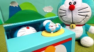 かわいいドラえもんの貯金箱　Doraemon's Piggy Bank cute piggy bank  何が入るかな？