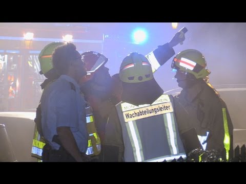 Kellerbrand in Mehrfamilienhaus