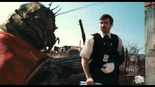 district 9 sweetie man.avi