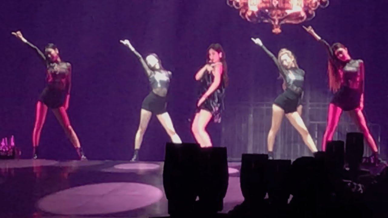 [190120] DAY 2 BLACKPINK TOUR JAKARTA - SOLO BY JENNIE Fancam By Dyctic ...