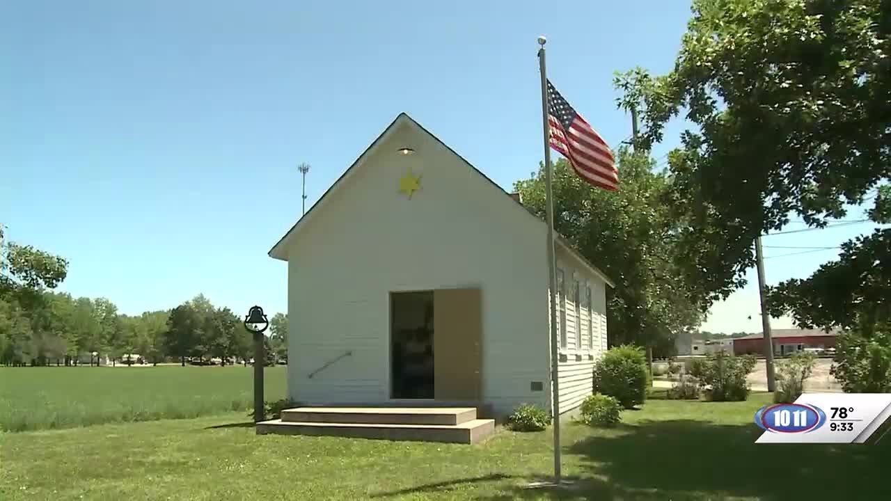 Teachers, students played big role in restoring Crete's Star School