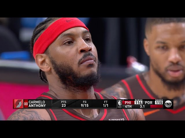 Melo Erupts For 17 PTS In 4Q And Carries Blazers To Win Over 76ers class=