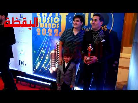 أحمد شيبه في أول ظهوره مع ولاده وابنه الصغير عامل قلق جامد 