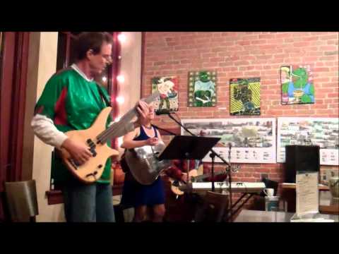 Craig Carroll - Fretless Bass - Jan Bramlett - "Gi...