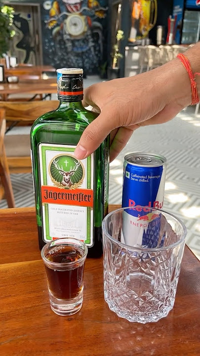 Jäger Boom …#cocktail #bar #jägermeister  #redbull #drink #bartender