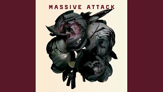 Vignette de la vidéo "Massive Attack - Black Melt"