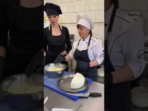 Осетинское национальное блюдо 'Дзыкка"