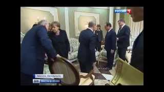 ЛУКАШЕНКО НЕ ДАЛ ПУТиНУ ПОДОДВИНУТЬ СТУЛ + ПУТИН ПОЖАЛ РУКУ ПОРОШЕНКО(Ukraine 2014 Украина Новости сегодня 2015 news Today кадры Украине.Смотрите только последние новости Украины сегодня...., 2015-02-11T17:29:22.000Z)