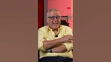 مقابلة مع الكاتب والأستاذ الجامعي د أسعد أبو خليل 