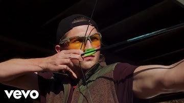 The_Gary_Gable_Virtual_Band - Robin Hood (Official Music Video)