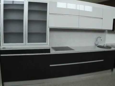 Cocina blanco y negro con vitrina de aluminio youtube