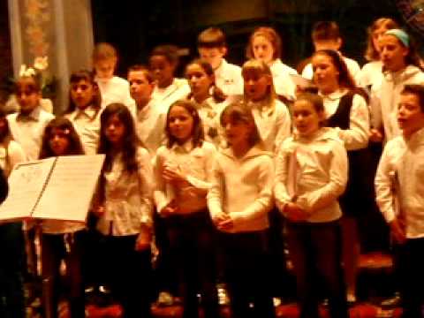 Costa Volpino - festa della musica(coro voci bianc...