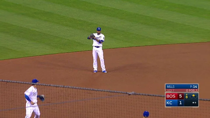 BOS@KC: Mills gets Holt to pop out in his debut