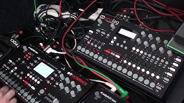 Analog Four Minimal Techno (DL - n553)