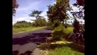 Download lagu nggae es