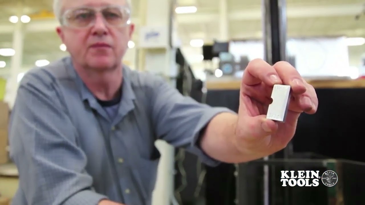 Klein Tools 1/4-Inch Keystone Demolition Driver, 4-Inch Shank