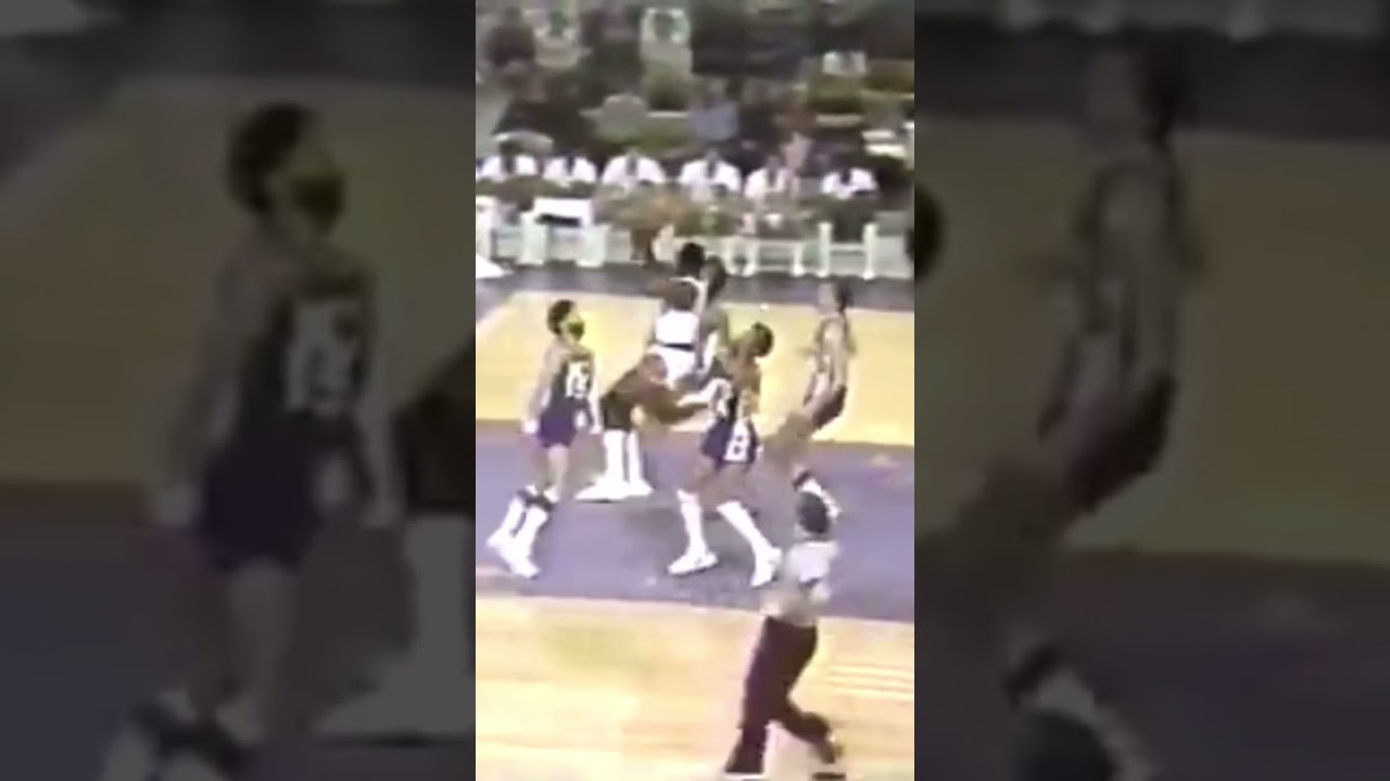 Walter Davis TOUGH bank shot 