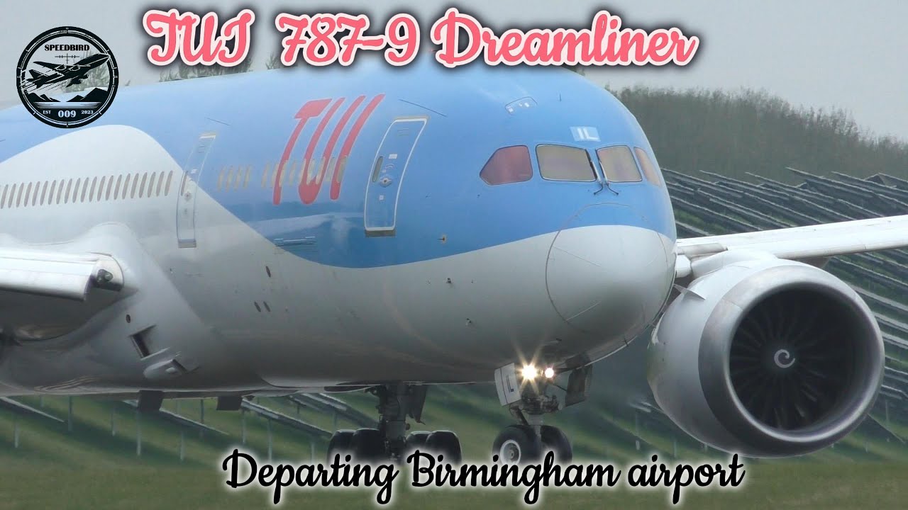 G-TUIL TUI Airways Boeing 787-9 Dreamliner departing