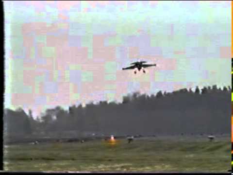 Saab Gripen Pilot Induced Oscillation during Flight Test - Landing Crash