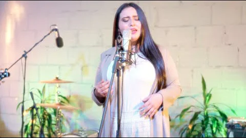 Justo a tiempo (Funky) - Cover Paula Garca
