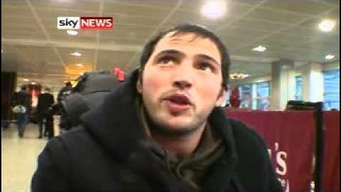 Snow Travel Chaos: Heathrow boss gives up annual bonus