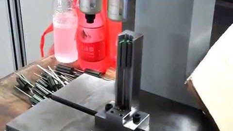 Pneumatic commutator pressing placing machine