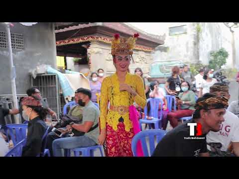 ayuk puji ngibur slow di kapal bareng werdhi kencana