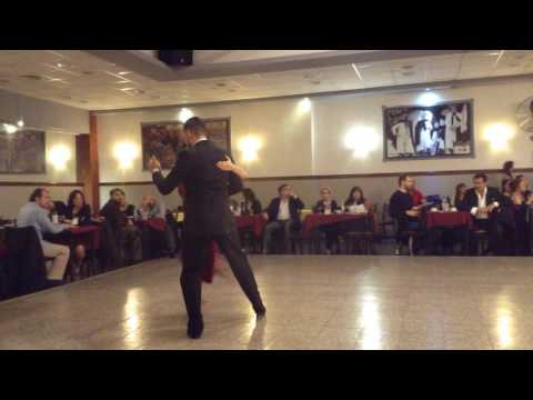 Emanuel Dos Reis y Midori Asai @La Baldosa Todo es amor