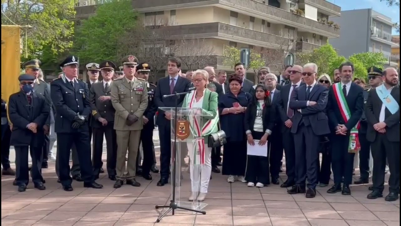 Liberazione, cerimonia in piazza Partigiani a Lecce