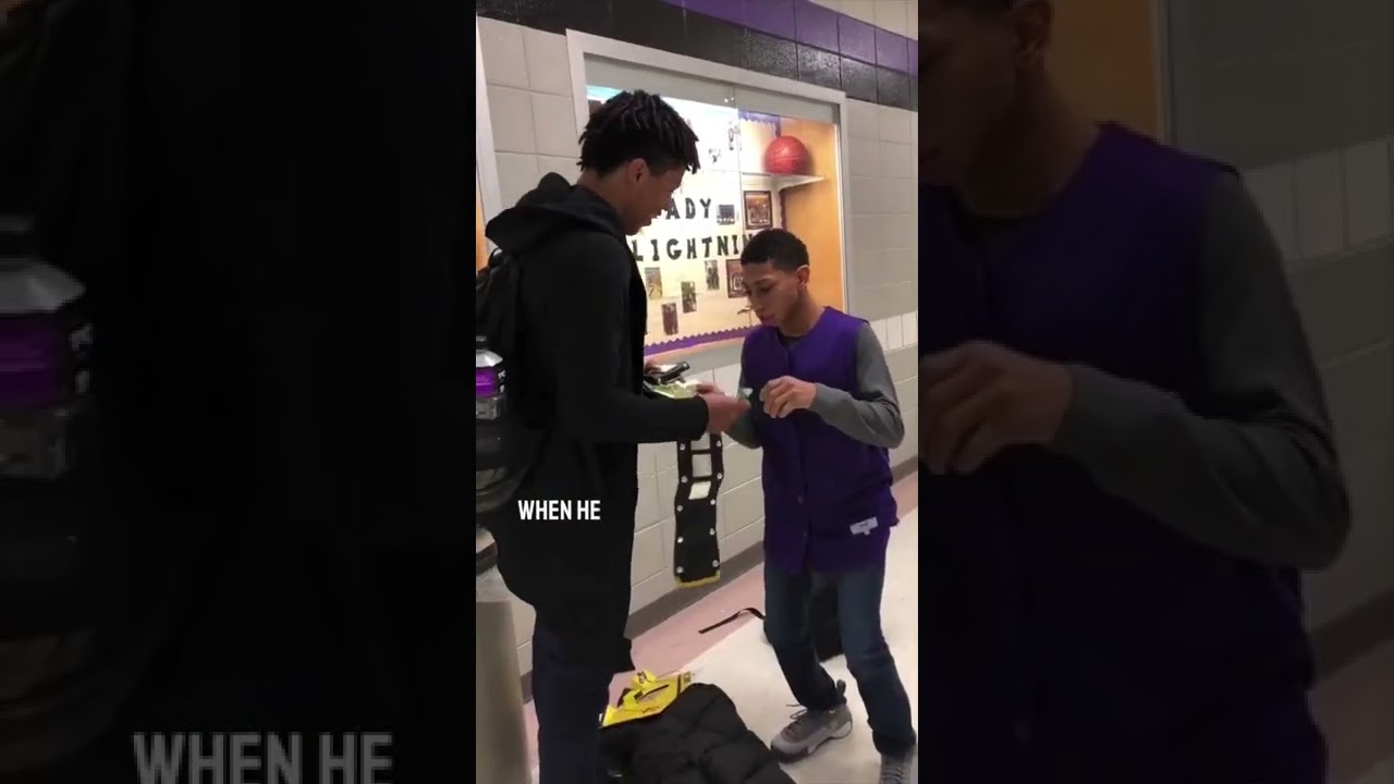 This high school basketball player bought his friend who has special needs a WWE belt ❤️