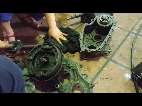 Sửa hộp số xe UAZ - u goát
