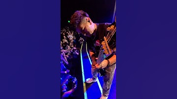 I played live with Avenged Sevenfold😱 #avengedsevenfold  #synystergates #a7x #guitarsolo