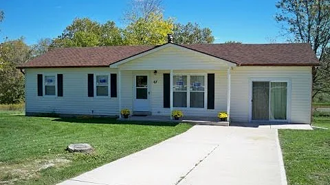 67 Sandra Dr, Winfield, MO 63389 | Tabitha Thornhi...