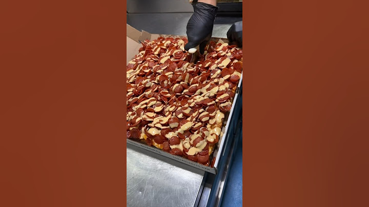 This is what I mean when I say I want a Pepperoni Pizza. 🍕👌 (Tony Boloney’s in NJ) #DEVOURPOWER