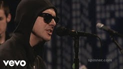 Glasvegas - Geraldine (AOL Sessions 2009)