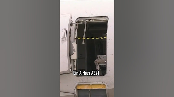 Passagier öffnet Tür im Flug! AeroNews #shorts