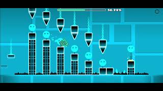 Geometry Crash - Level 4: “YE” by DeluxeDotDash screenshot 5