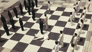 Human Chess In Real Life With 32 Real Humans As Pieces !! You Win Or Dié