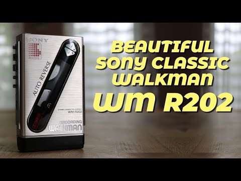 ジャンク ソニー SONY WALKMAN WM-R202 壊れています ジャンク ソニー SONY WALKMAN WM-R202 壊れています