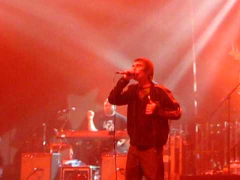 Ian Brown (Ex-Stone Roses) - I wanna be Adored (Li...