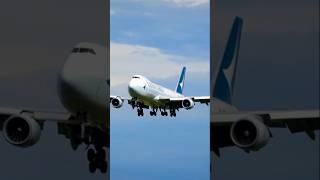 Cathay Cargo Boeing 747 #airplane #aviation