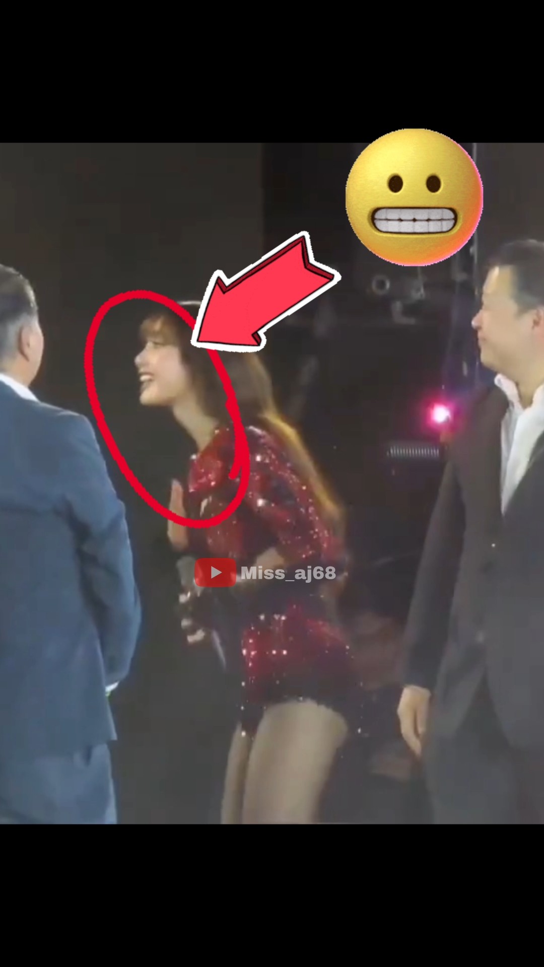 Lisa forgot to greet ?? #lisa #funny #ytshorts #fypviralシ #lalisa #thailand #kpop @wearelloud