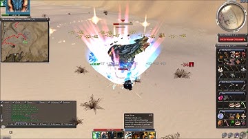 Guild Wars - Nicholas the traveler -  Topaz crest