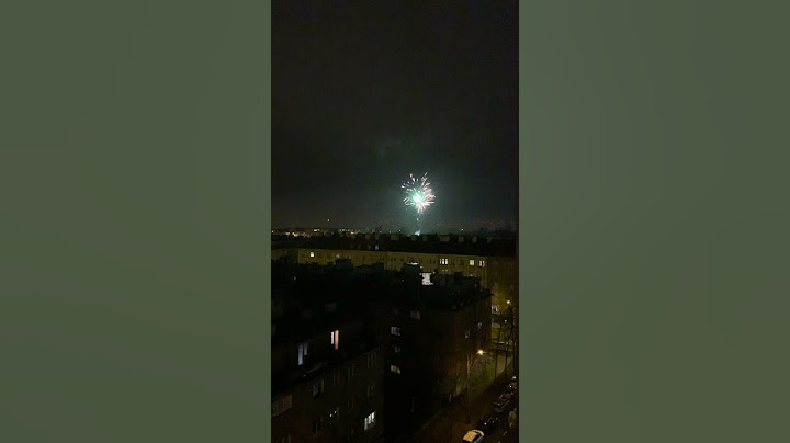 Ukrainer sehen sich viele Feuerwerke an Silvester in Prag an und haben nichts dafür bezahlt #shorts