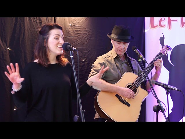 LeLounge Acoustic Duo Uptempo Song selection - www.lefunk.co.uk