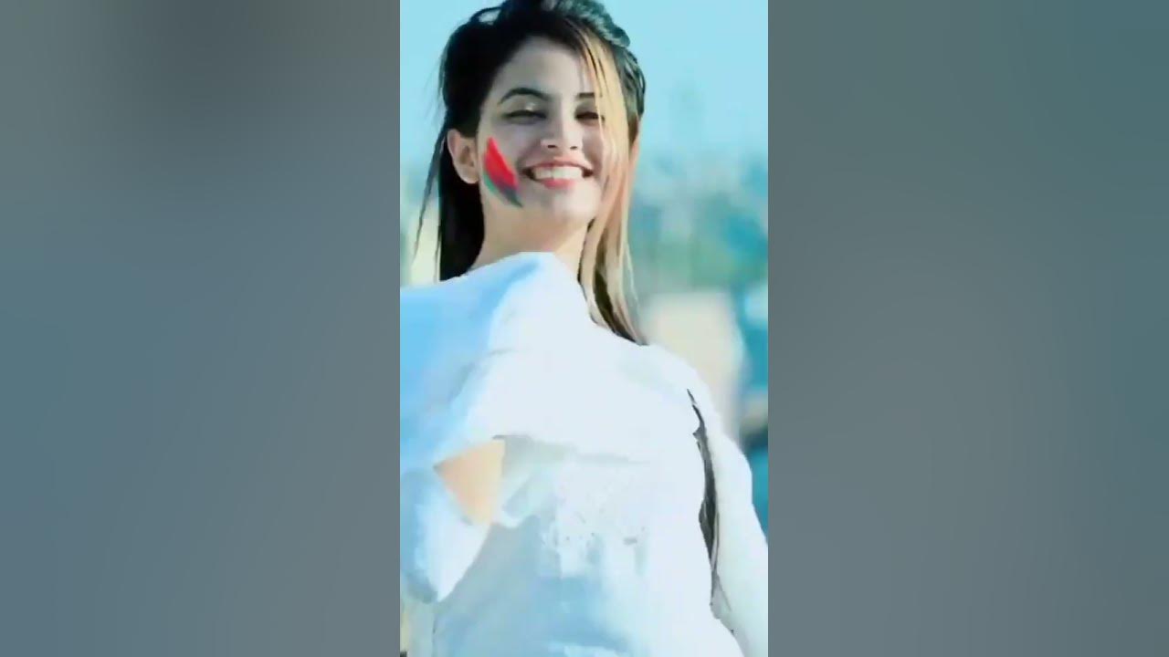 playing holi with bhabhi